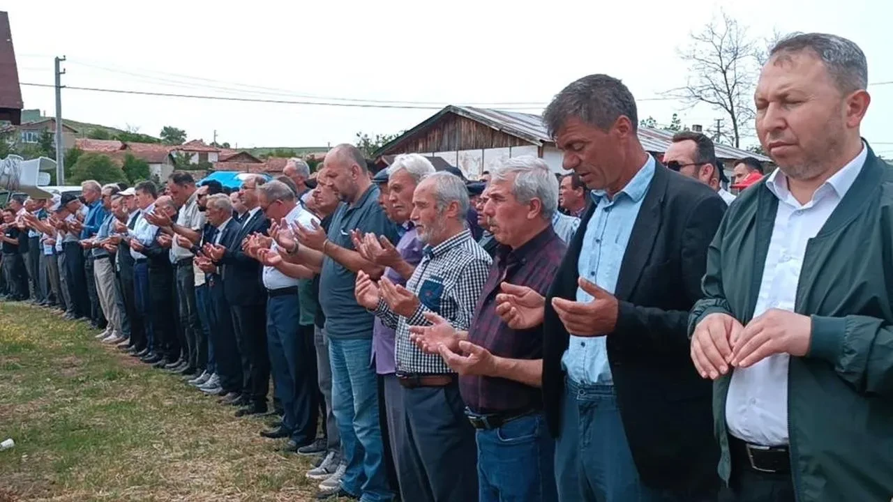 Göcenoluk'ta yağmur duası ve akrabalık buluşması düzenlendi