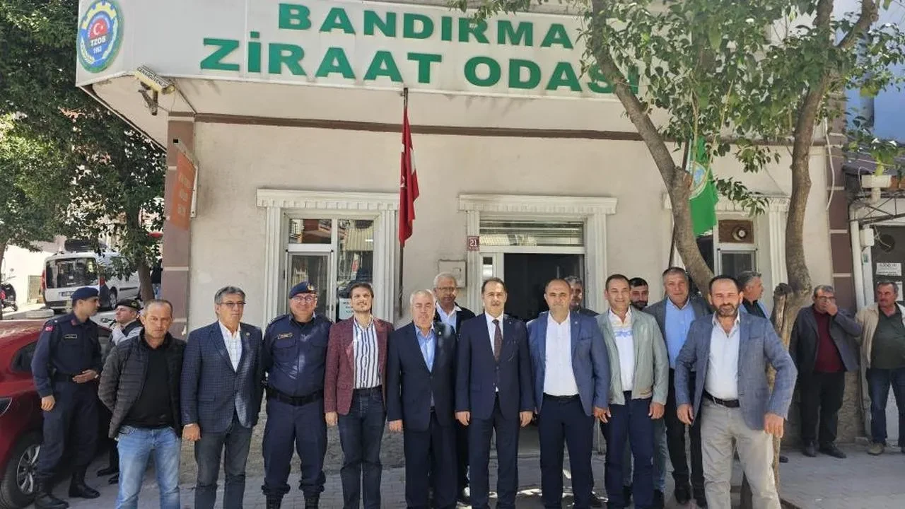 Bandırma Ziraat Odası, çiftçilerin gününü kutladı: Bandırma Ziraat Odası’ndan çiftçilere lokma hayrı