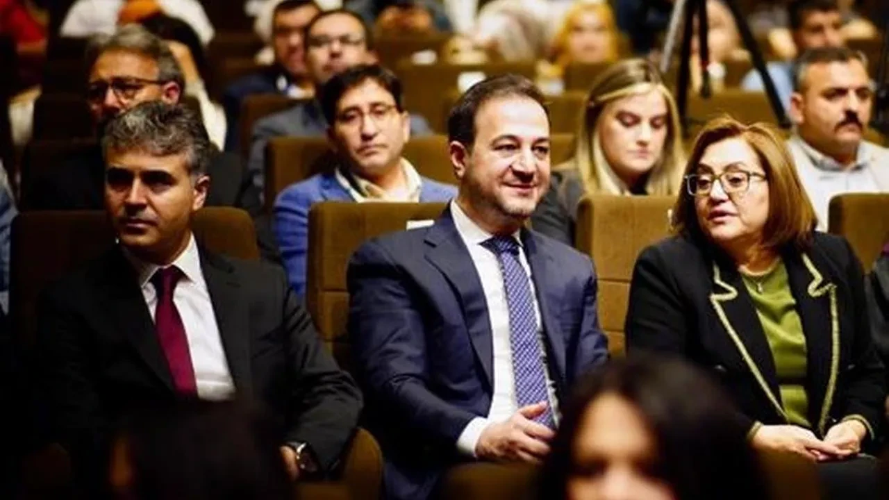 VI. Ahlâk Şûrası'nda Cumhurbaşkanı Erdoğan'dan önemli mesaj! Ahlak krizine çözüm önerileri neler?