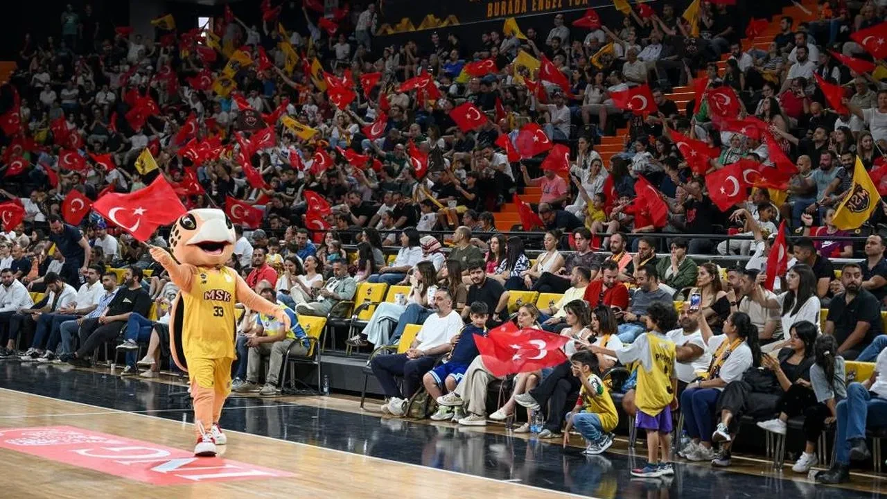 Mersin Spor Kulübü, Play-off'lara yükselerek avrupa arenasında temsil hakkı kazandı!