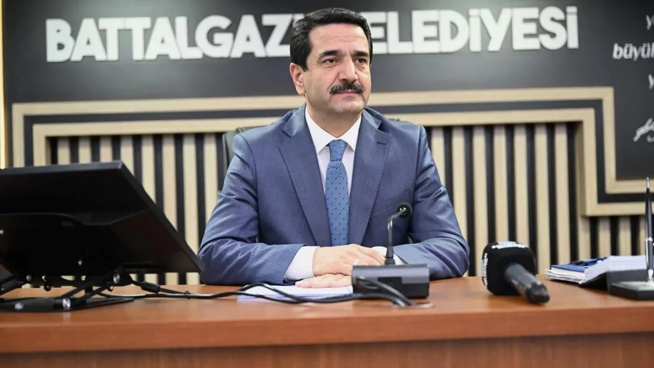 Battalgazi Belediyesi'nde Mayıs meclis toplantısı: GES hizmete alındı, kilit taşı üretimi yakında