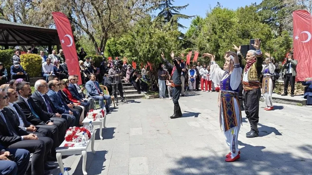 Kayseri'de Hıdırellez coşkusu: Gelenekler yaşatılmaya devam ediyor