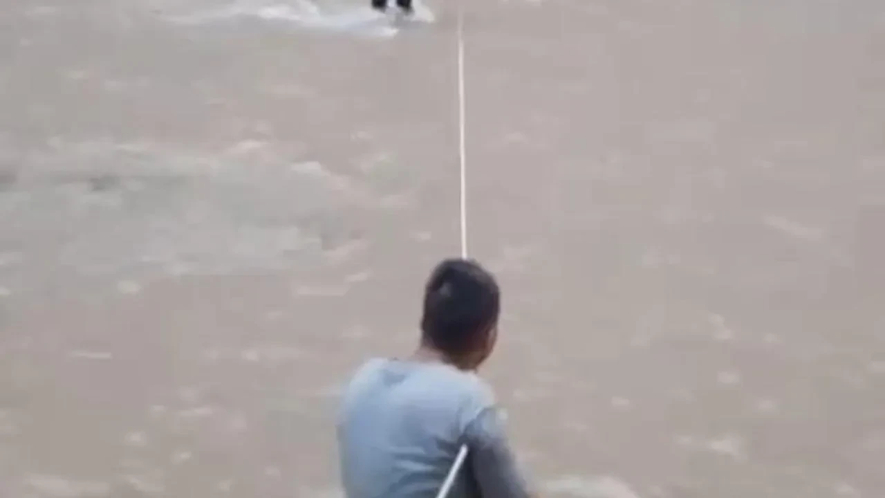 Kapıkaya Kanyonu'nda mahsur kalan turistler kurtarıldı