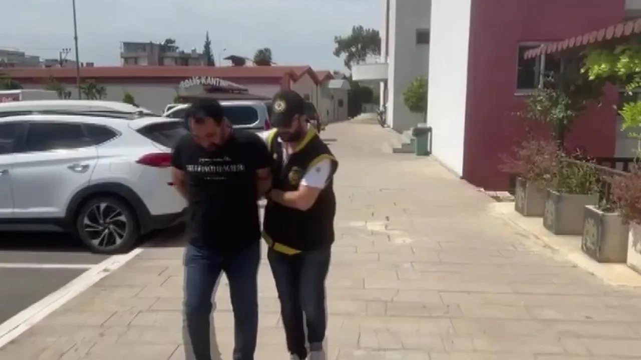 Adana'daki silahlı çatışmanın ardında: Şüphelilerden biri öldürüldü, diğeri Yunanistan'dan geri döndü