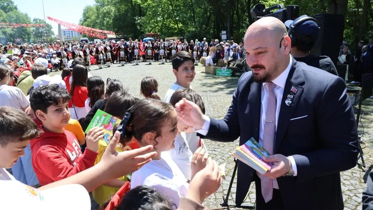 Atakum'da 19 Mayıs coşkusu: Genç yetenekler ve unutulmaz etkinliklerle bayram kutlandı
