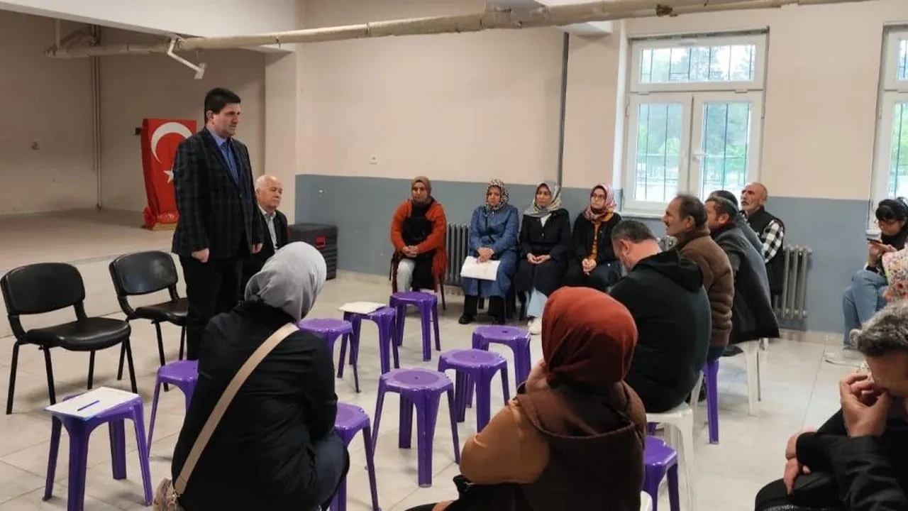 Doç. Dr. Hamza Aktaş'tan velilere önemli mesaj: Eğitim bir yolculuk