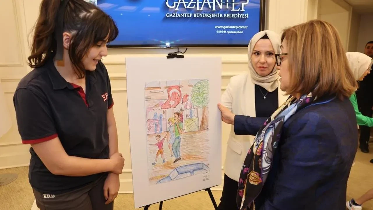 Gaziantep Büyükşehir'den Güzel Sanatlar Lisesi'ne destek