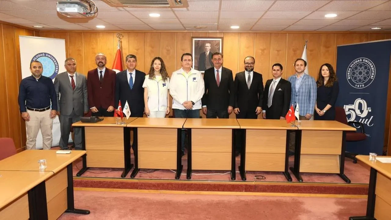 Uludağ Üniversitesi ile Faurecia Polifleks arasında işbirliği anlaşması