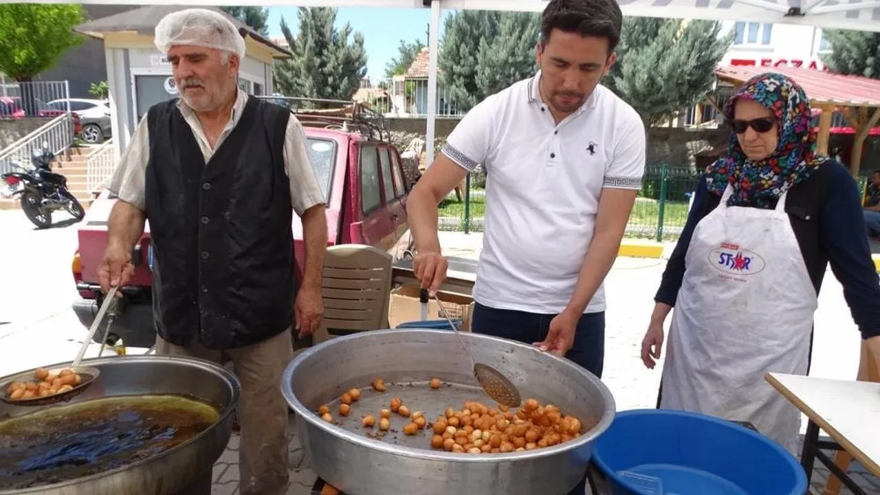 Hisarcık'ta geleneksel lokma hayrı, 8. kez yoğun ilgi gördü