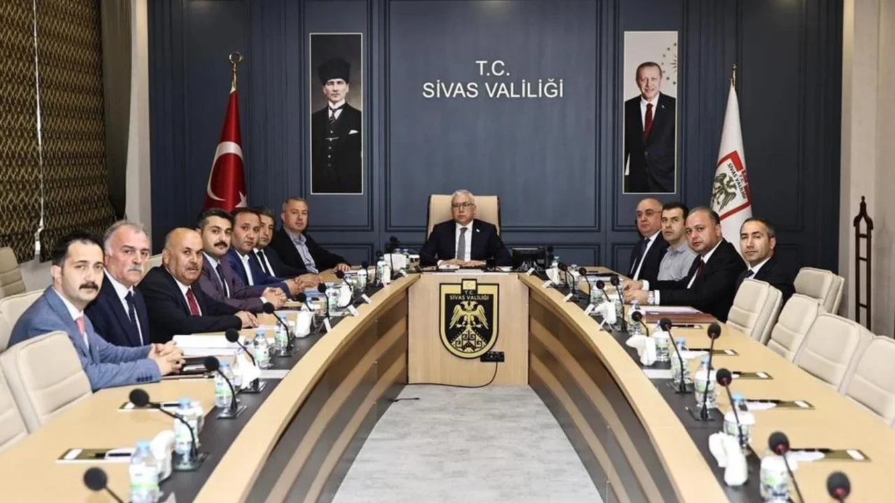 Sivas Valiliği'nden KKKA uyarısı! Artan kene vakalarına karşı alınacak önlemler neler?