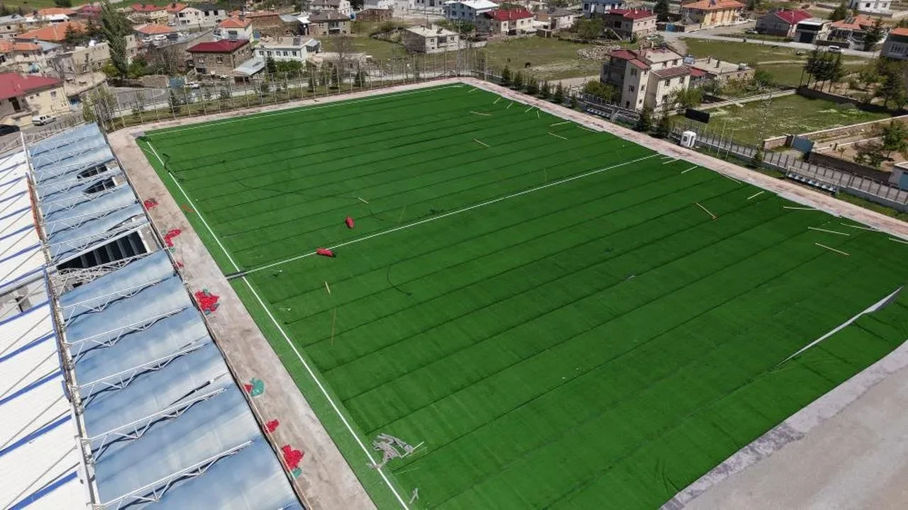 Başakpınar Spor Merkezi'nde kapsamlı yenileme çalışması başladı