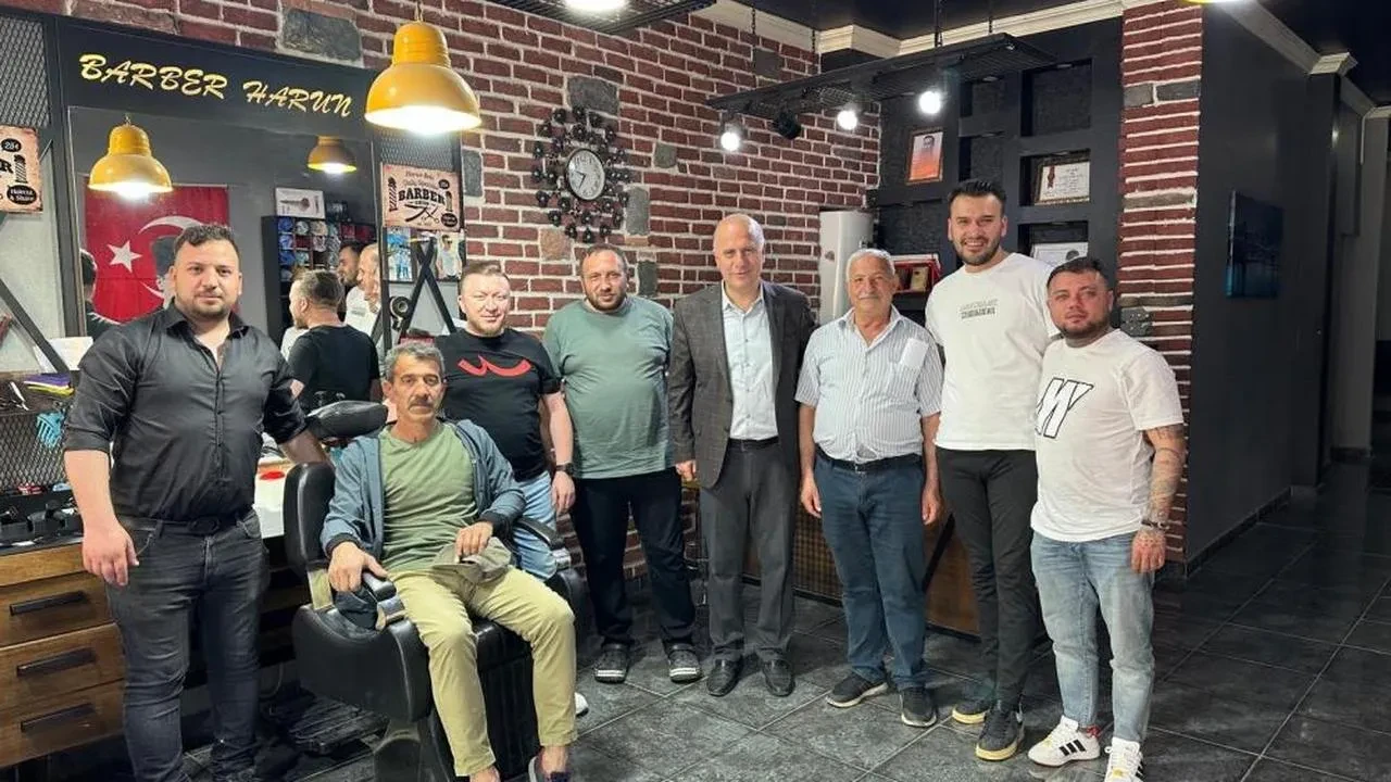 Osmaneli'nde esnaf ziyaretleri sürüyor: Başkan torun esnafla bir araya geldi