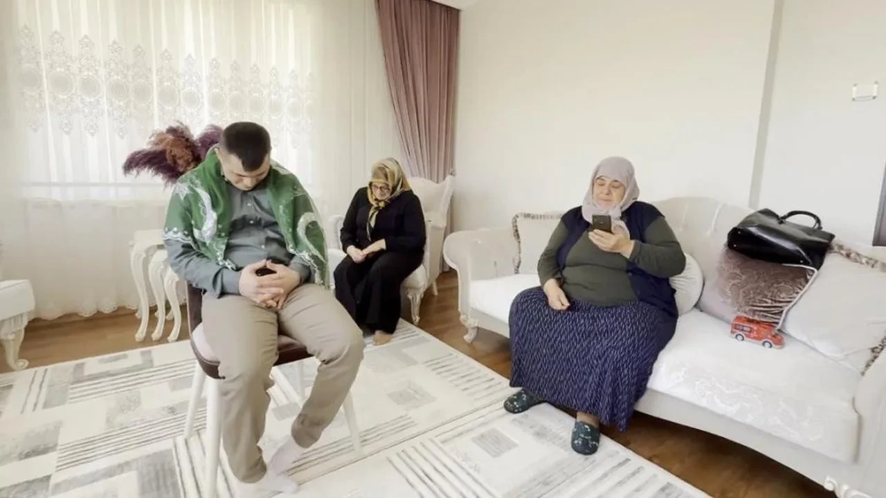 Down sendromlu Abdulhamit Özcan'a temsili askerlik töreni