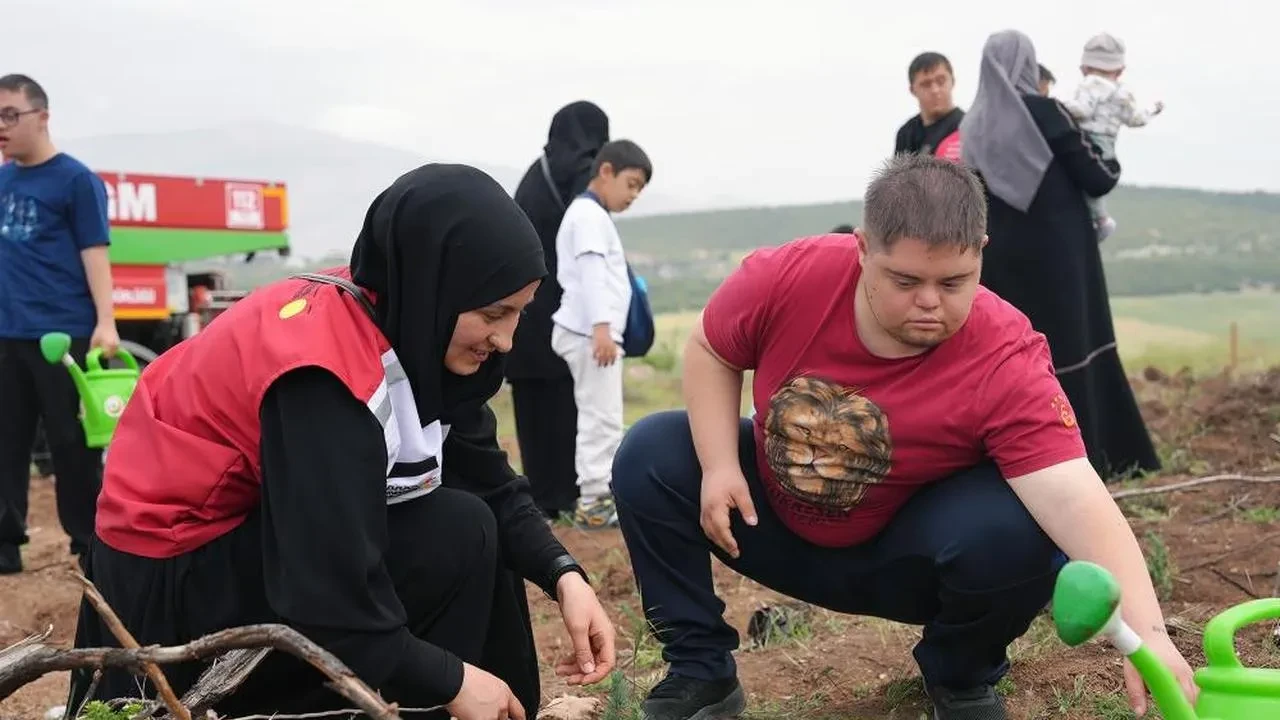 Kahramanmaraş'ta engelsiz orman: Büyükşehir belediyesi özel bireyleri bir araya getirdi