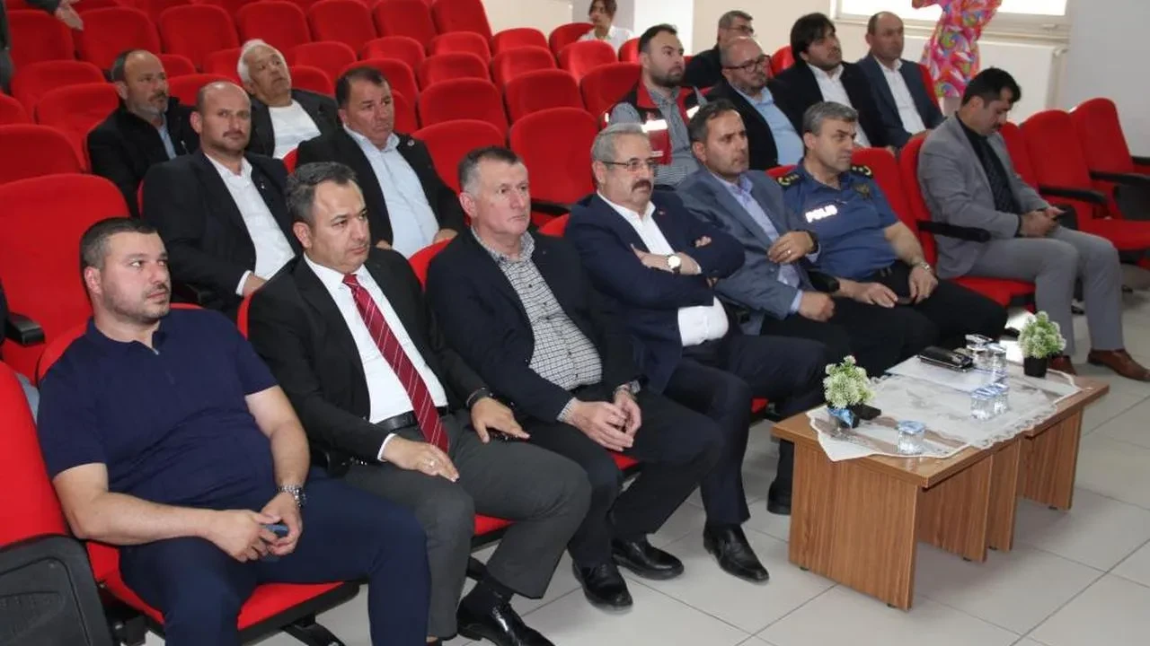 Mevsimlik işçi ücretleri belirlendi! 2025 tarım sezonunda günlük yevmiye ne kadar?