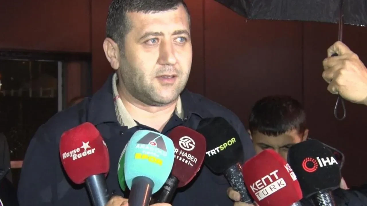 MHP'li Baki Ersoy: Kayserispor'un ligde kalması büyük bir başarı