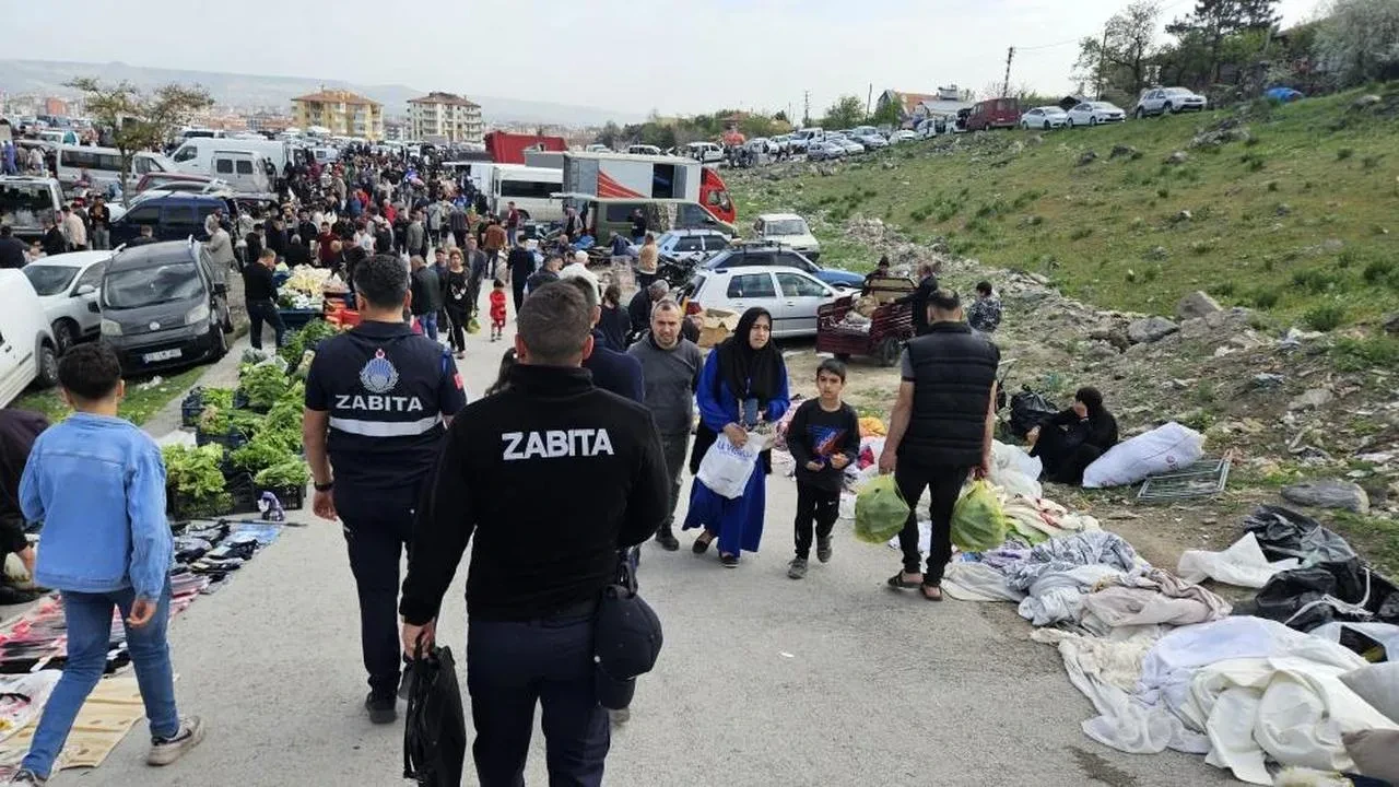 Zabıta'dan Bitpazarı'na sıkı denetim: Kayseri'de kapsamlı incelemeler yapıldı