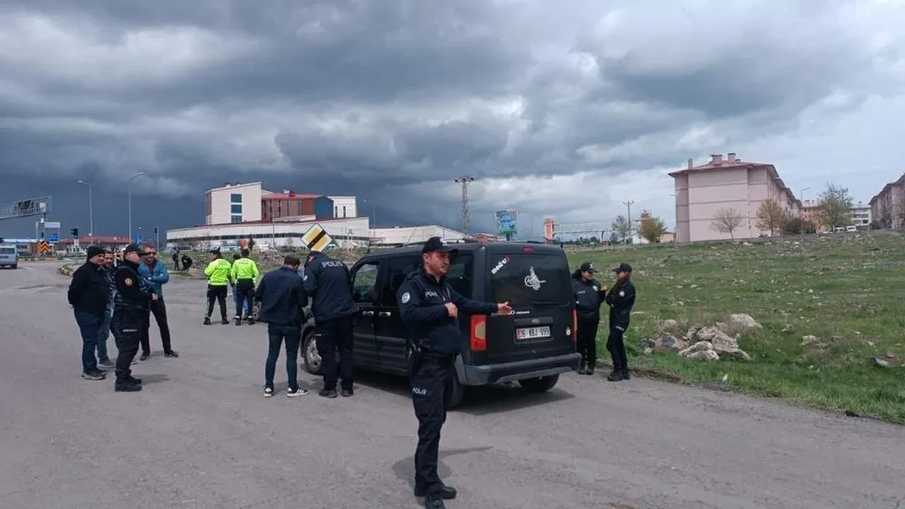 Kars’ta okul çevreleri polislere emanet: Polis kuş uçurtmuyor