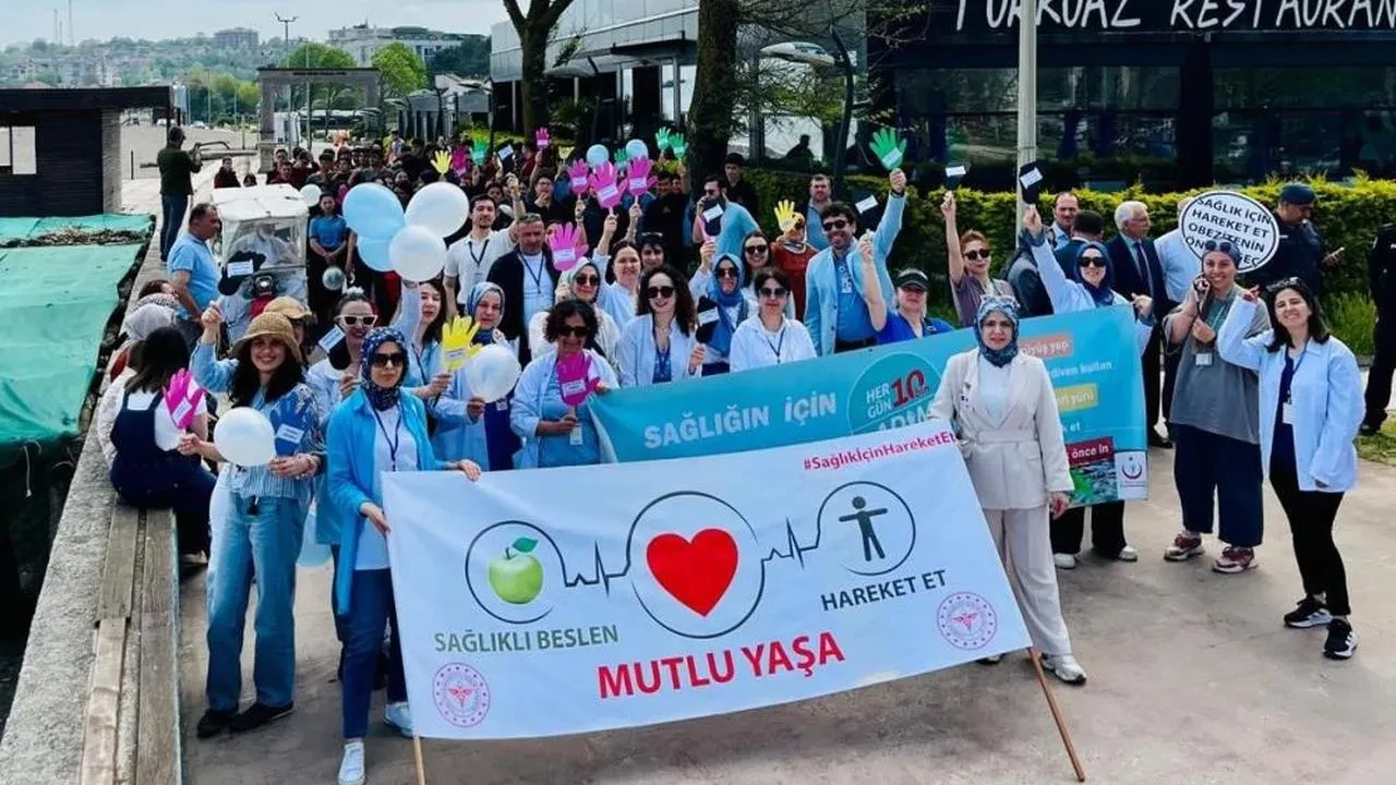 Düzce'de sağlık için hareket et etkinliği: Farkındalık yürüyüşü coşkuyla gerçekleşti