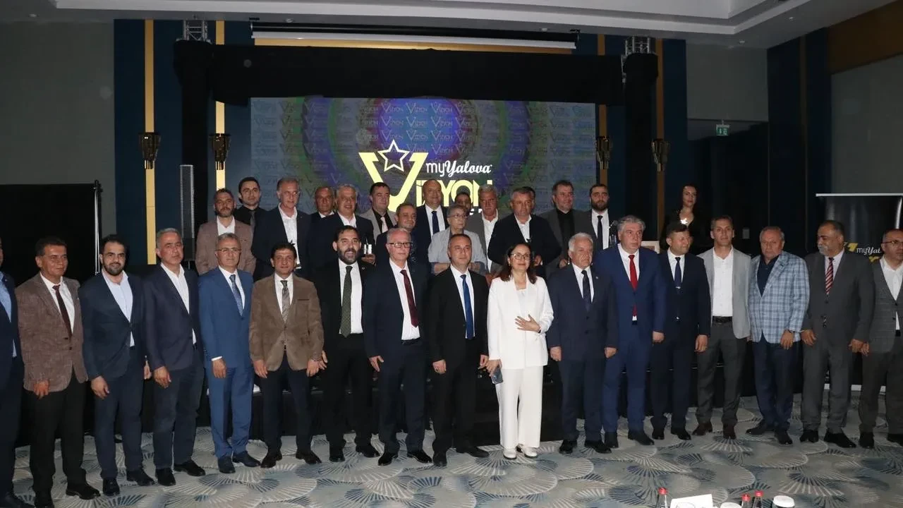 Yalova başarılı firma ve başkanları ödüllerini aldı