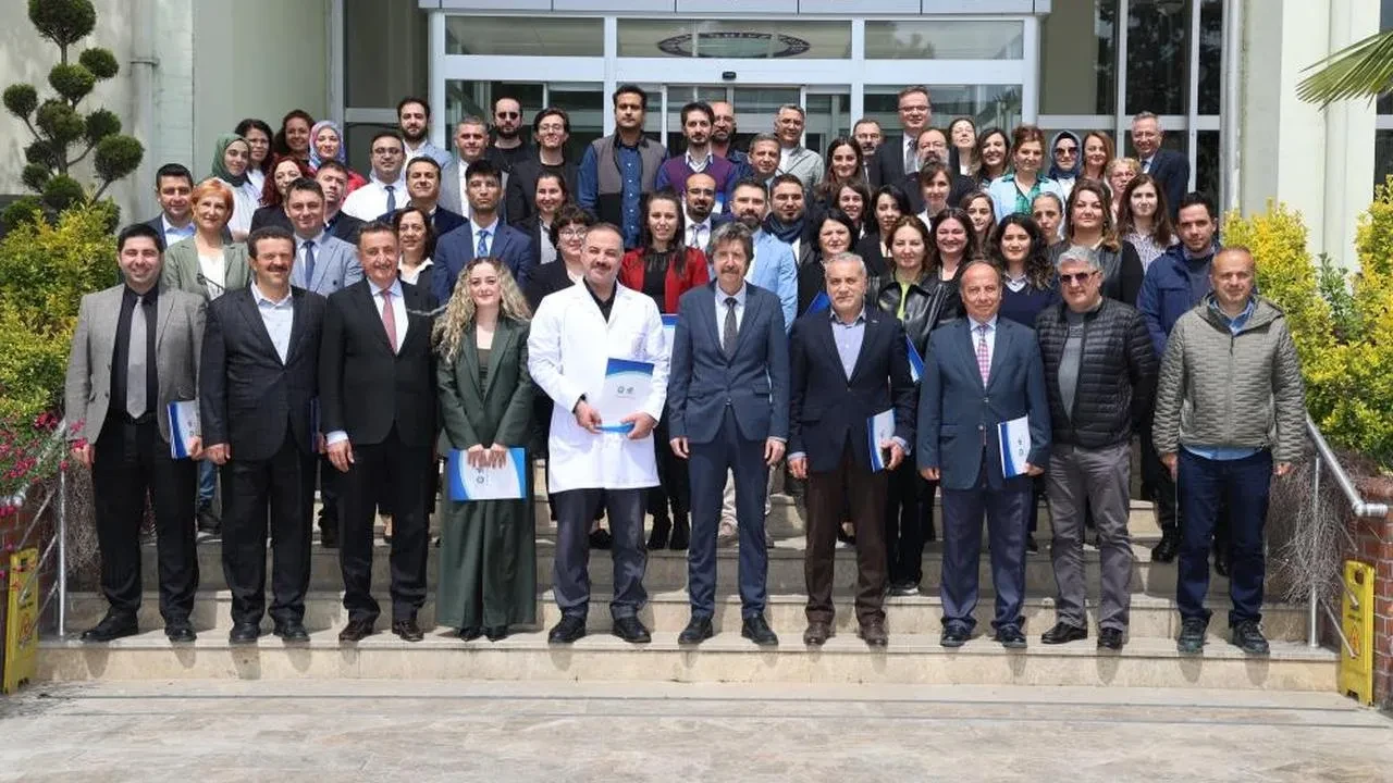 BUÜ, en fazla yayın yapan akademisyenlerini ödüllendiriyor: Rektör Yılmaz'dan önemli açıklamalar