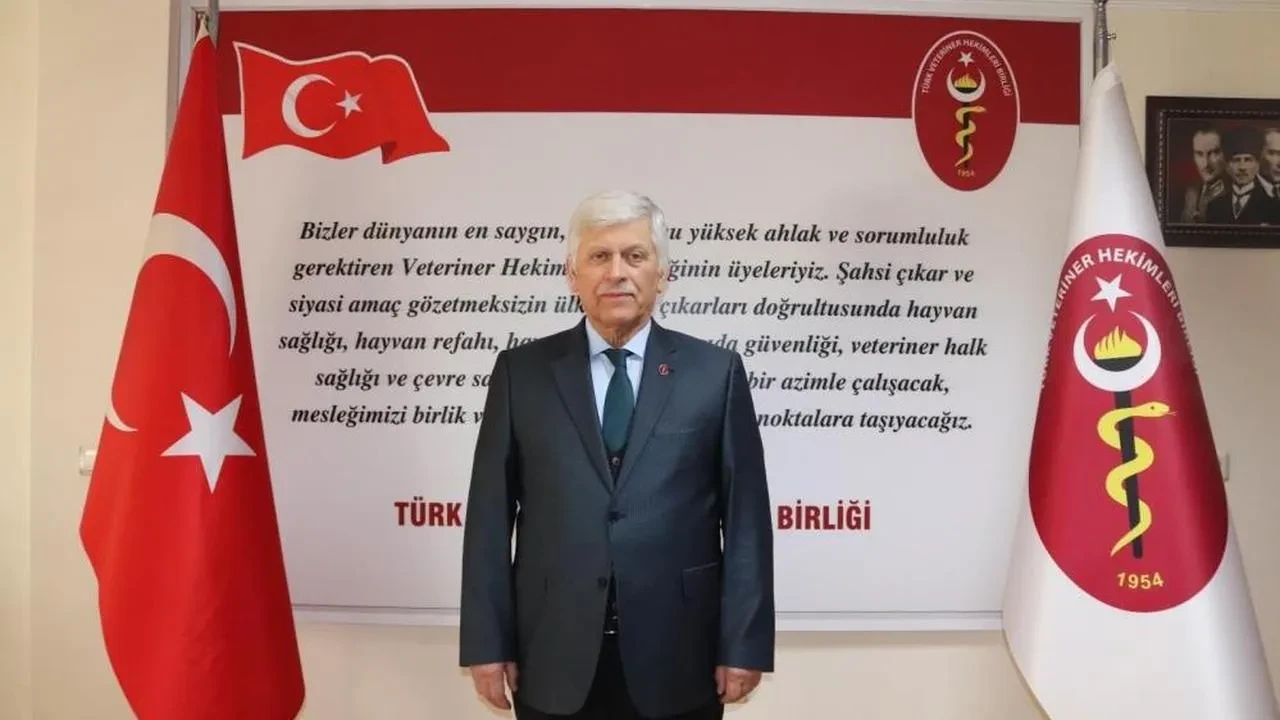 TVHB Başkanı Eroğlu'ndan Dünya Arı Günü mesajı: 'Bal arıları tozlaşmanın kalbidir!'