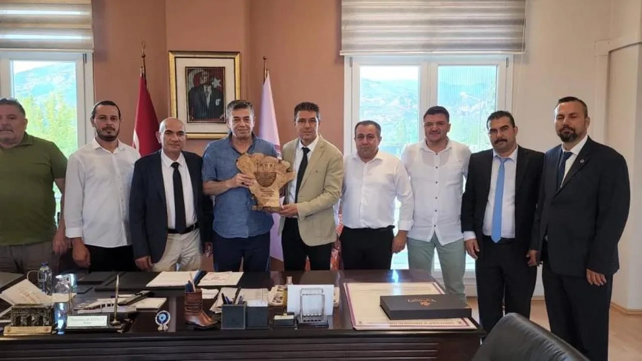 Adnan Menderes Üniversitesi'nde mobilya tasarım bölümü açılıyor