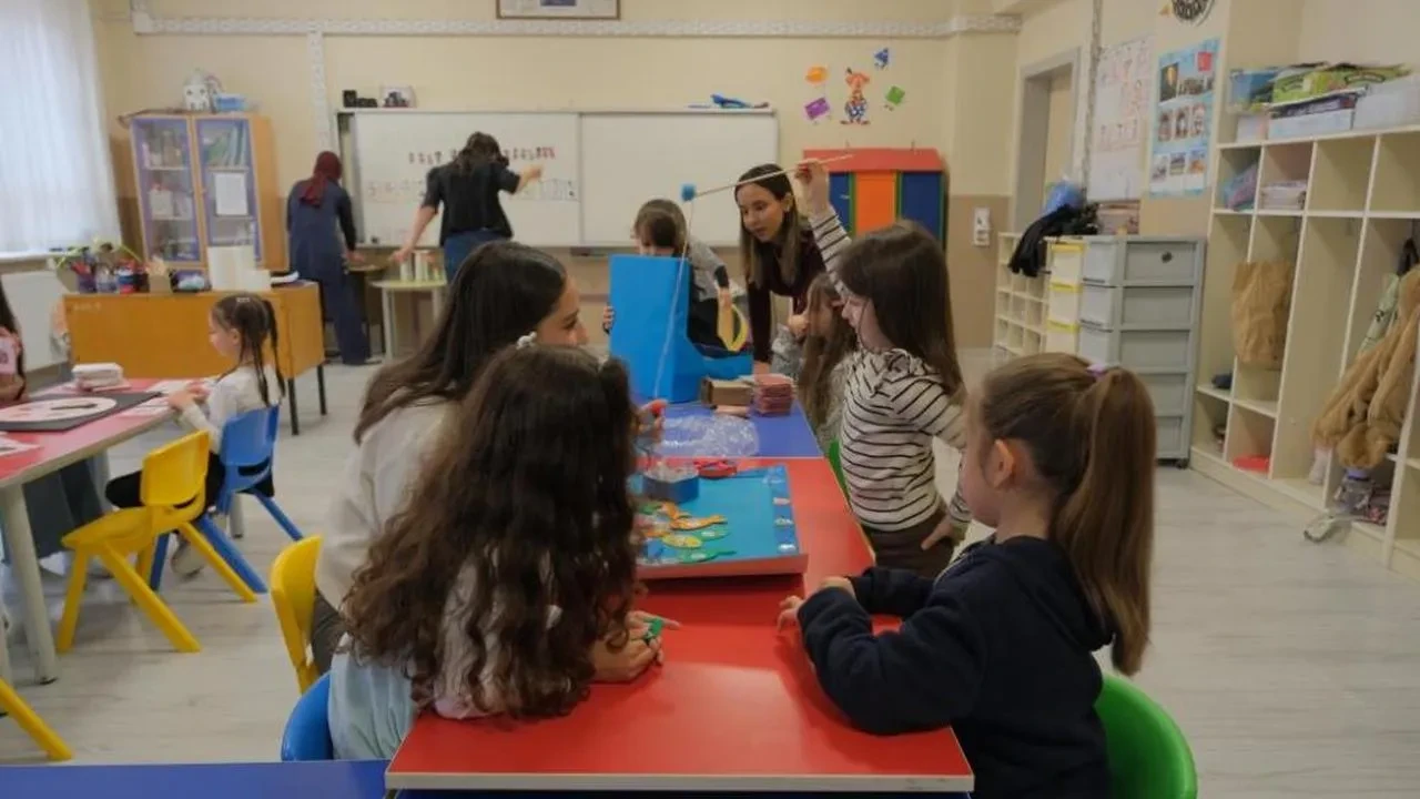 Bilecik Şeyh Edebali Üniversitesi'nden köy okullarına destek: 'Çocuk Gelişiminden Eğitime' projesiyle neler yapıldı?