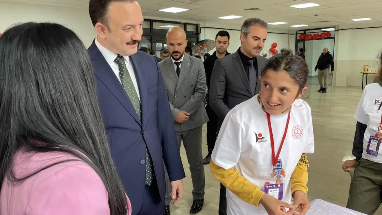 Muş’ta özel öğrencilerden muhteşem bilim fuarı: Kaymakam Bayram'dan tam destek