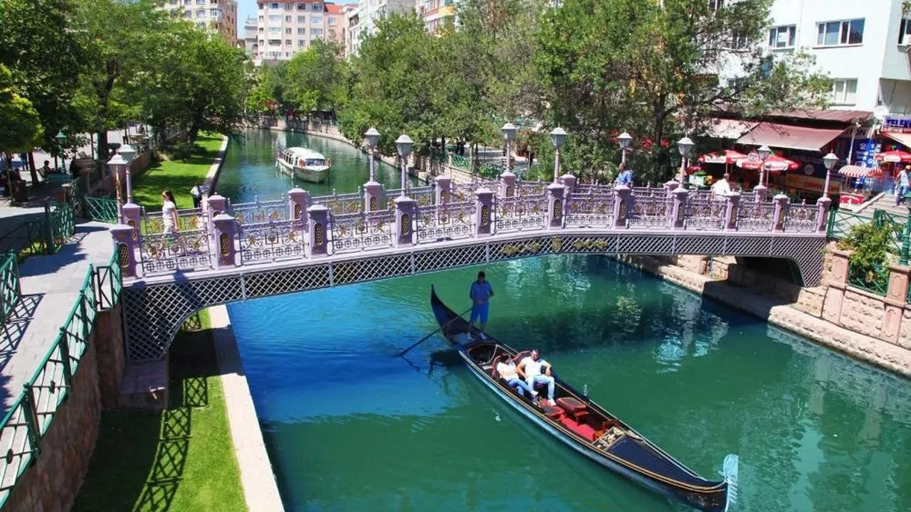 Eskişehir'de 19 Mayıs Bayramı için hazırlıklar tamam! Turistik mekanlar açık, ulaşım kolay