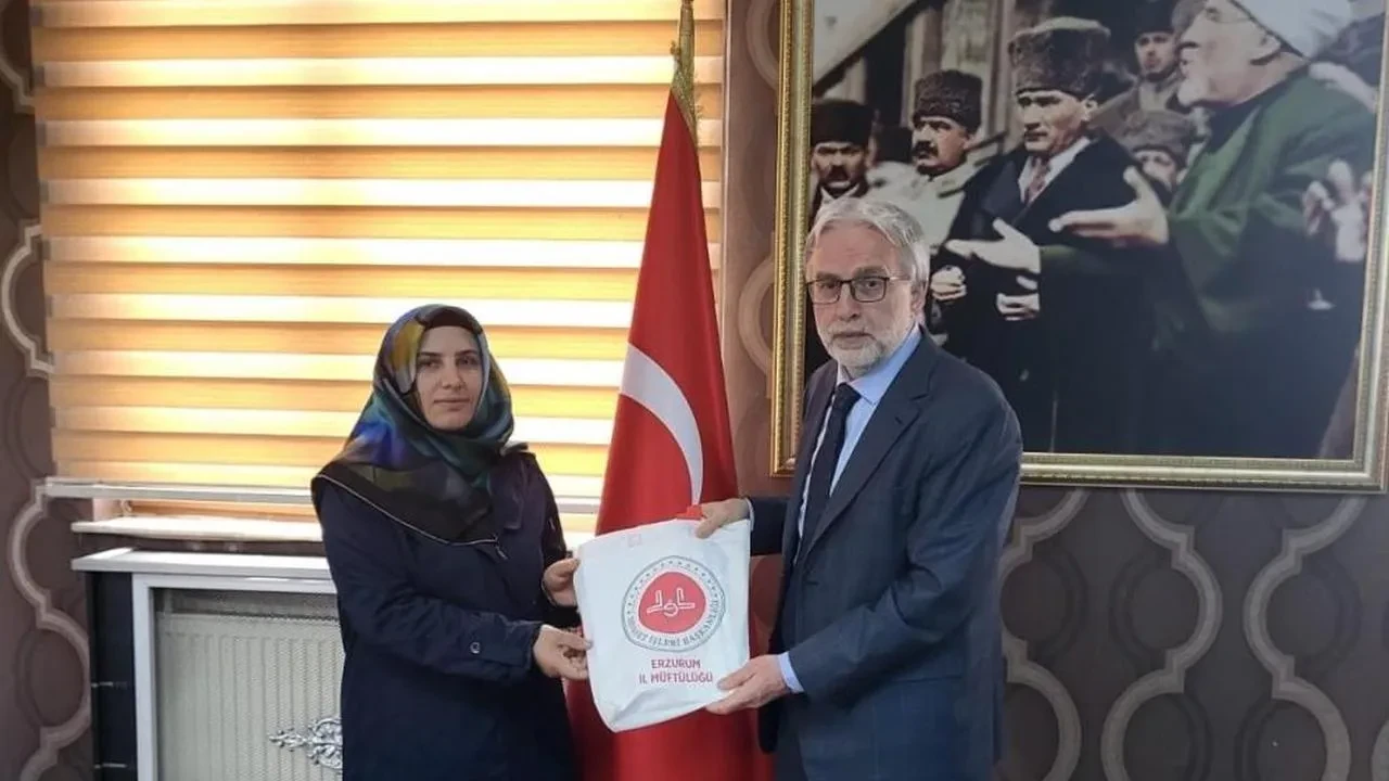 Erzurum'da Kur'anı Kerim okuma yarışmasında finalistler belirlendi