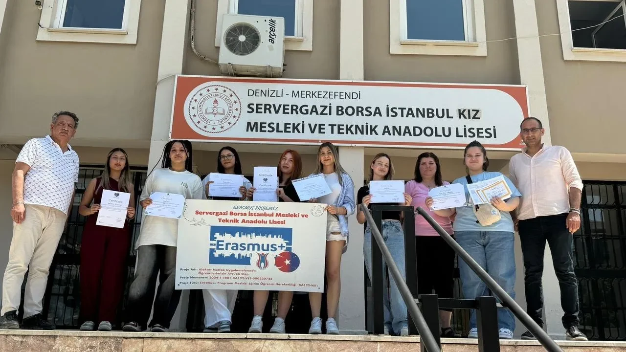 Denizlili öğrenciler Prag ve Viyanada mutfak keşfetti