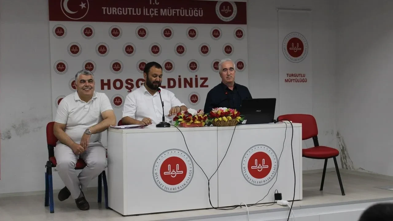 Din görevlileri Turgutlu Müftülüğünde bağımlılığı konuştu