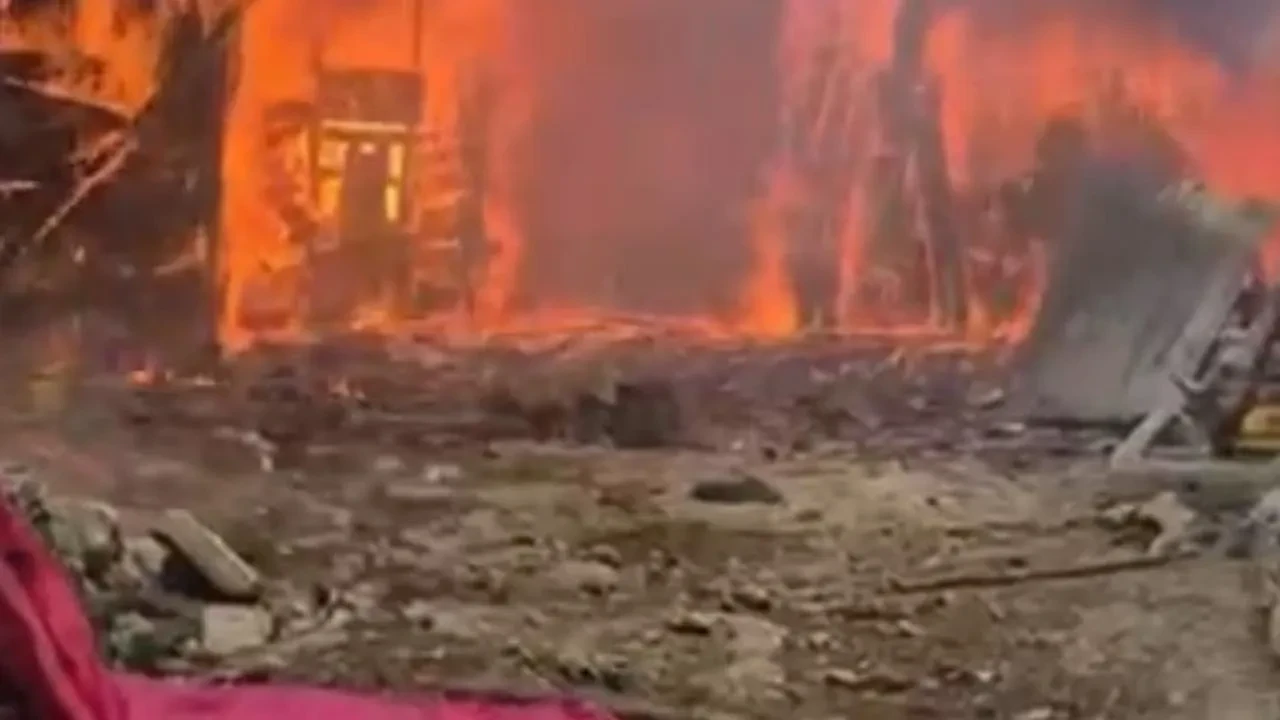 Bahçedeki ateş Burdur İğdeli köyünü yaktı