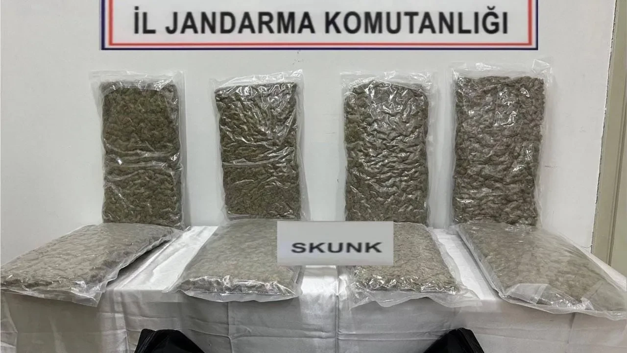 Tekirdağ Ergene otoyolunda 12 kilo uyuşturucu yakalandı