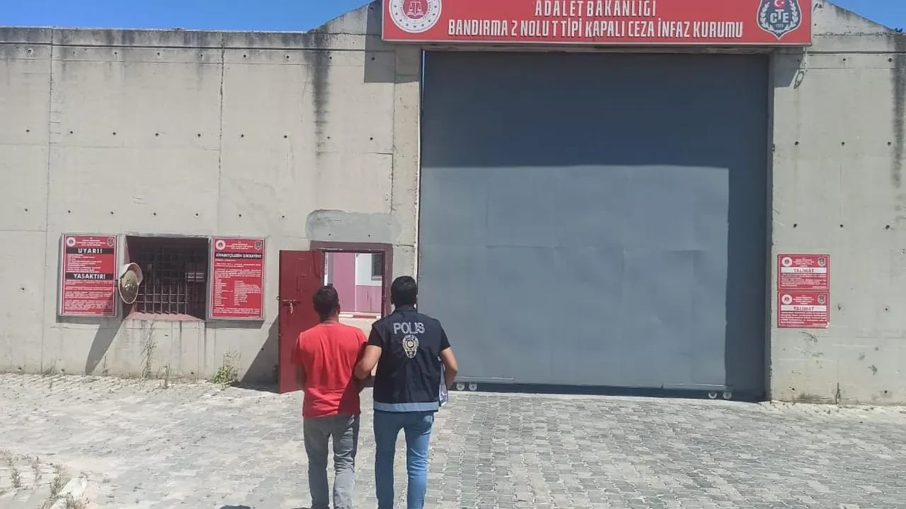 Erdek polisi 18 yıllık hükümlüyü operasyonla yakaladı
