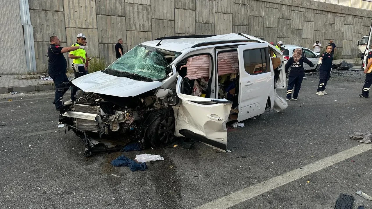 Kastamonu Azdavayda ahşap ev alev aldı