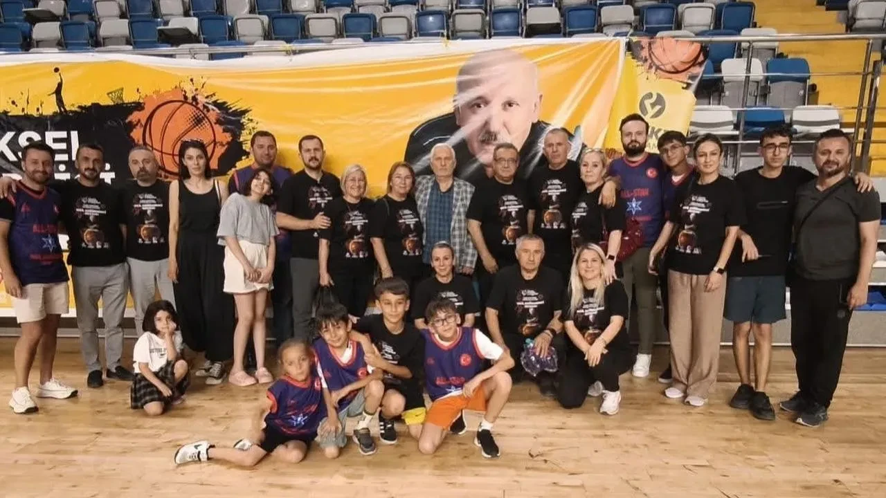 Malatya veteranları Nail Değirmenci için parkede buluştu