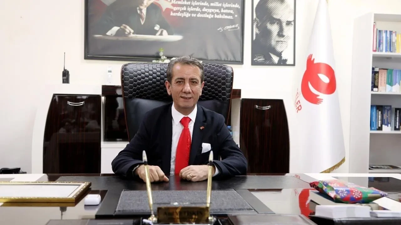 Efeler Belediyesi başkan yardımcıları aynı gün istifa etti