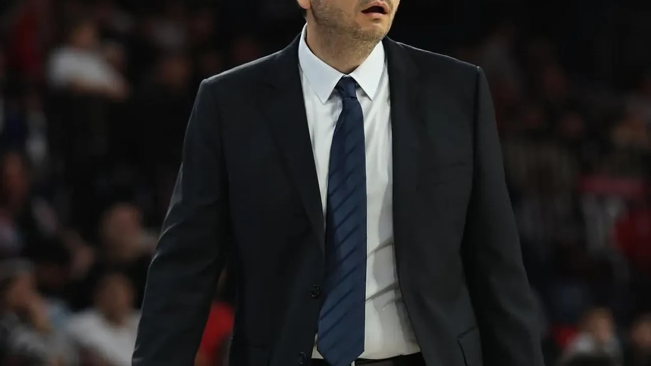 Özhan Çıvgın Aliağa Petkimspor ile anlaşmaya vardı