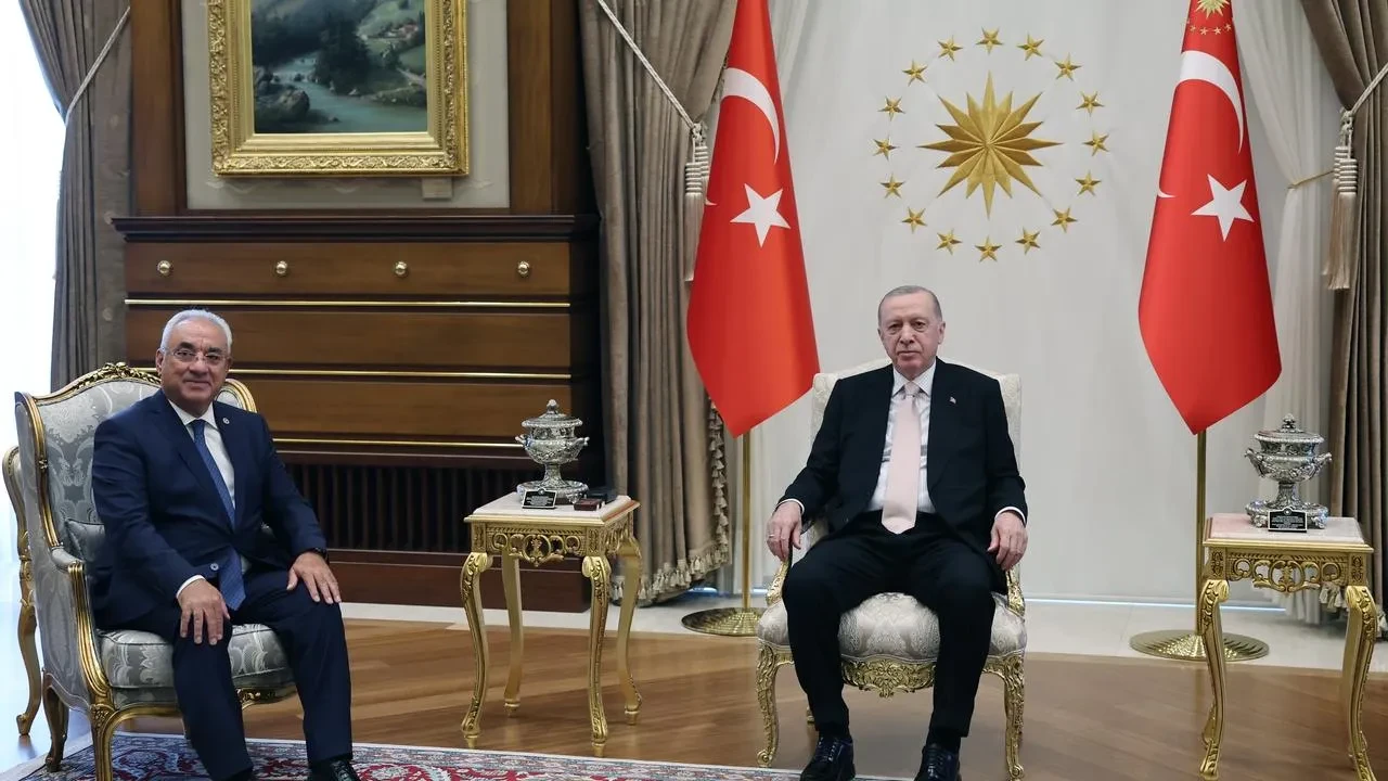 Cumhurbaşkanı Erdoğan ve DSP Lideri Aksakal görüştü