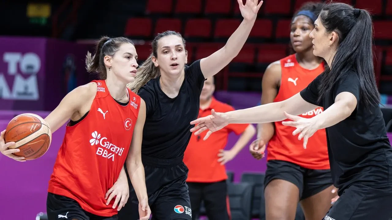A Milli Kadın Basketbol Takımı Litvanya maçına hazırlandı