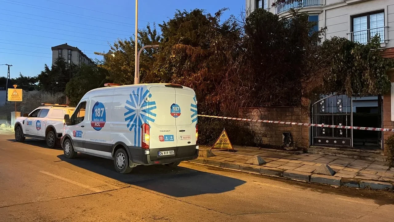 Başakşehir Yeşil Vadi sitesinde doğalgaz yangını yayıldı