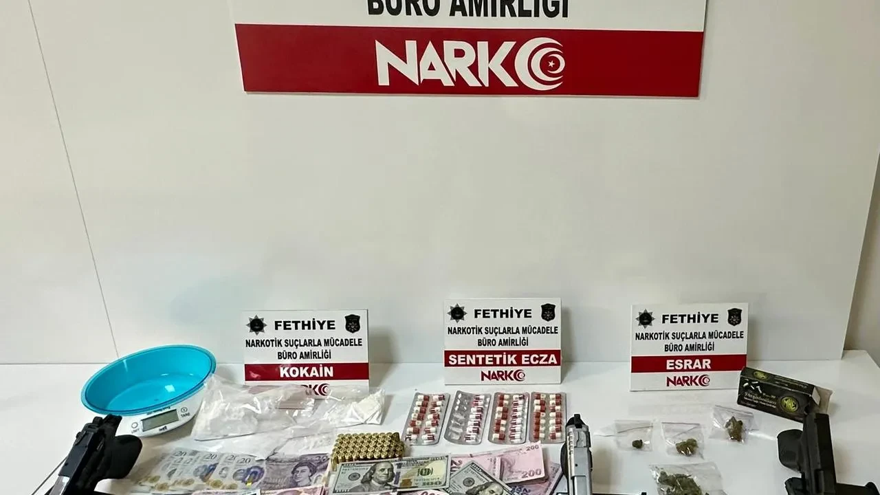 Fethiye polisi uyuşturucu çetesini çökertmeyi başardı