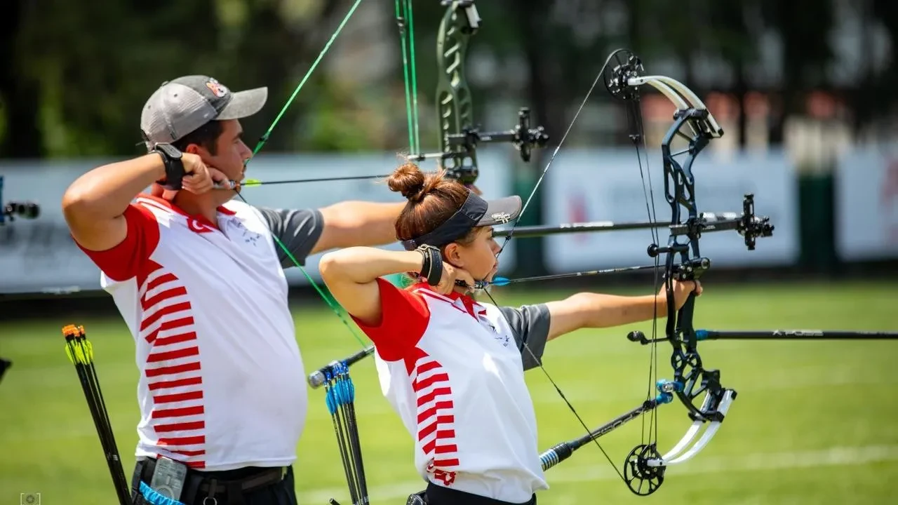 Muğla Büyükşehir okçuları Dünya Kupasında madalya kazandı