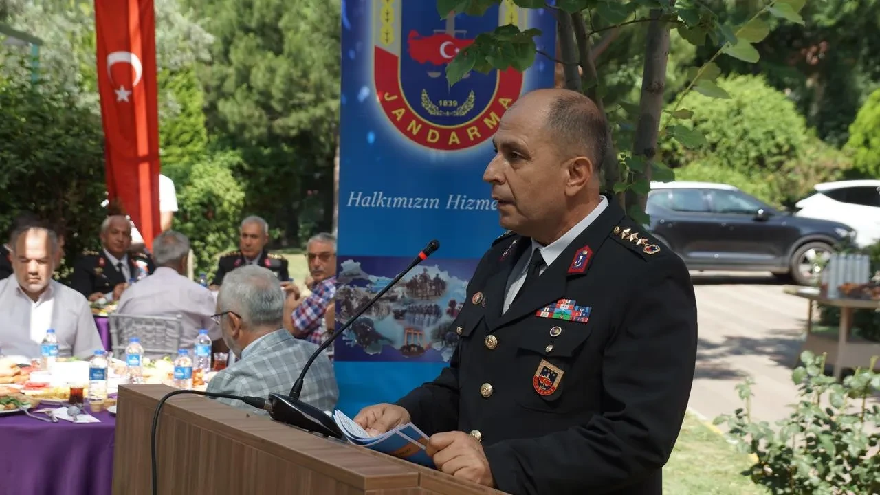 Aydın Jandarma şehit aileleri ve gazilerle buluştu