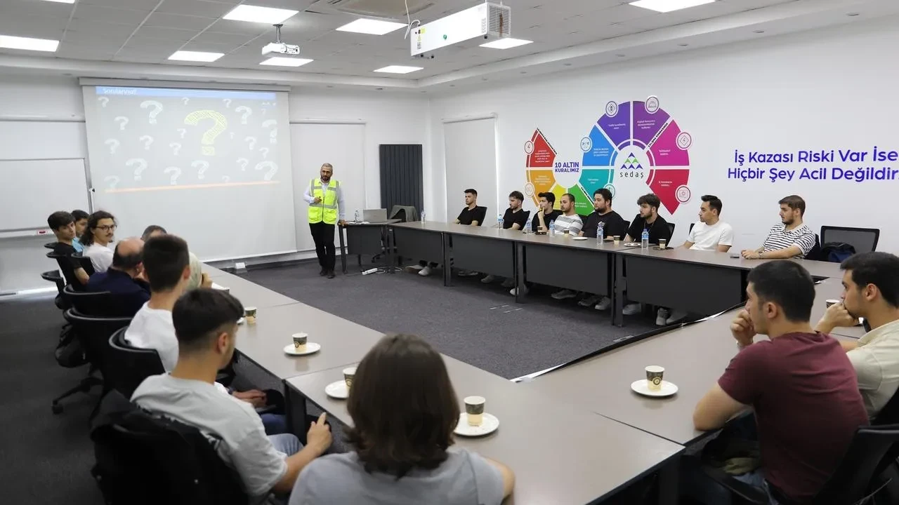 SEDAŞ elektrik öğrencilerine teknik eğitim deneyimi sundu