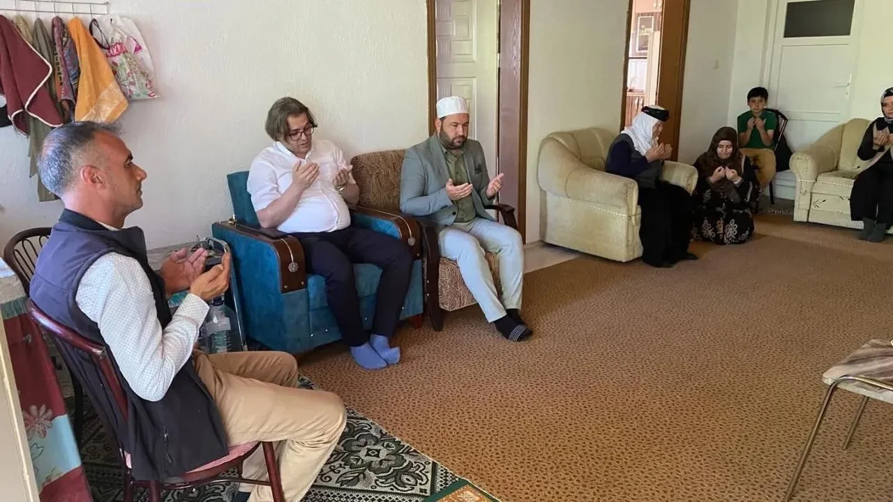 Şehit Teğmen Şafak Evran Yıprak Köyünde anıldı