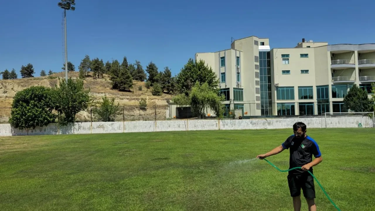 Denizlispor FIFA cezası ve susuzlukla mücadele ediyor