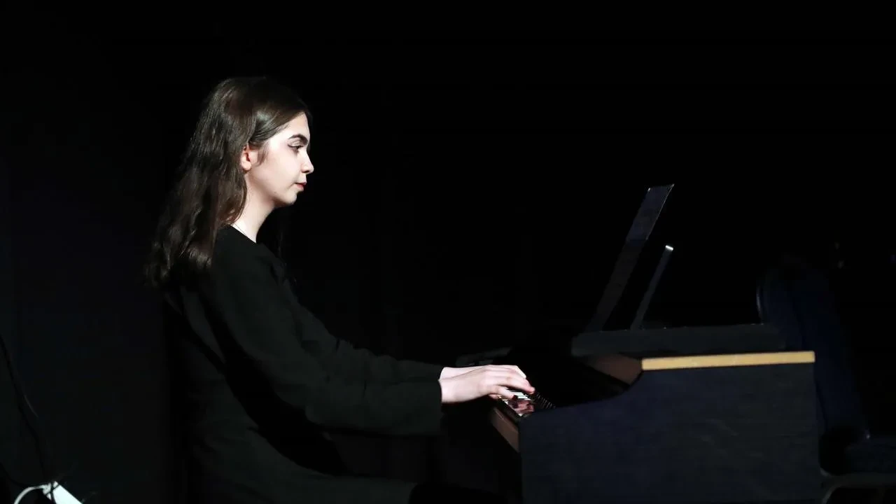 Ağrı Erol Parlak Sanat Lisesi öğrenci alımına başladı